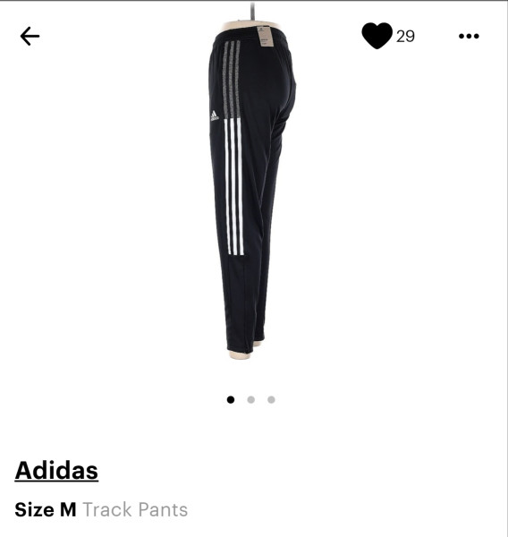 Buzo Adidas.